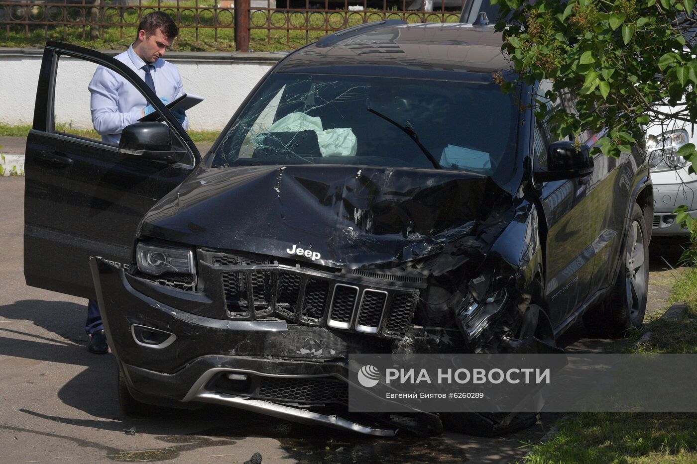 Актёр М. Ефремов доставлен на допрос в полицию