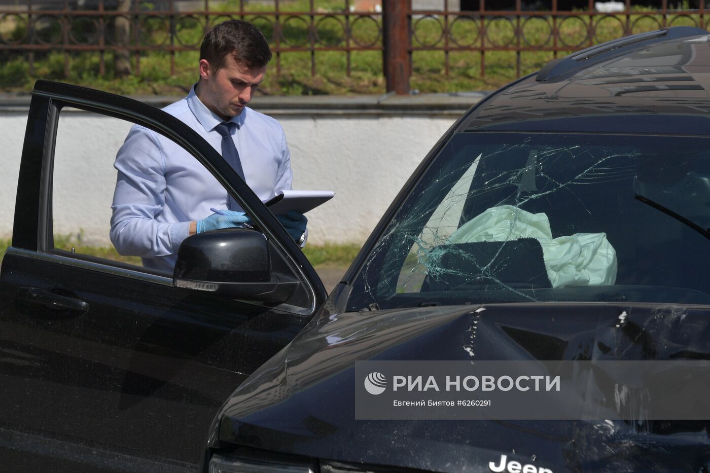 Актёр М. Ефремов доставлен на допрос в полицию