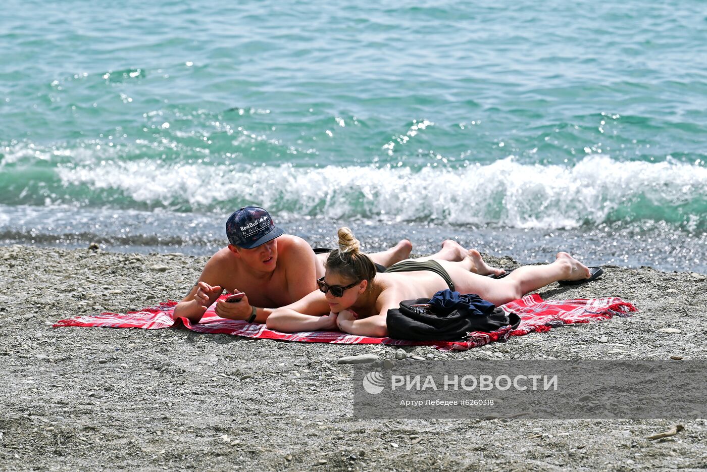 Пляжный отдых в Сочи