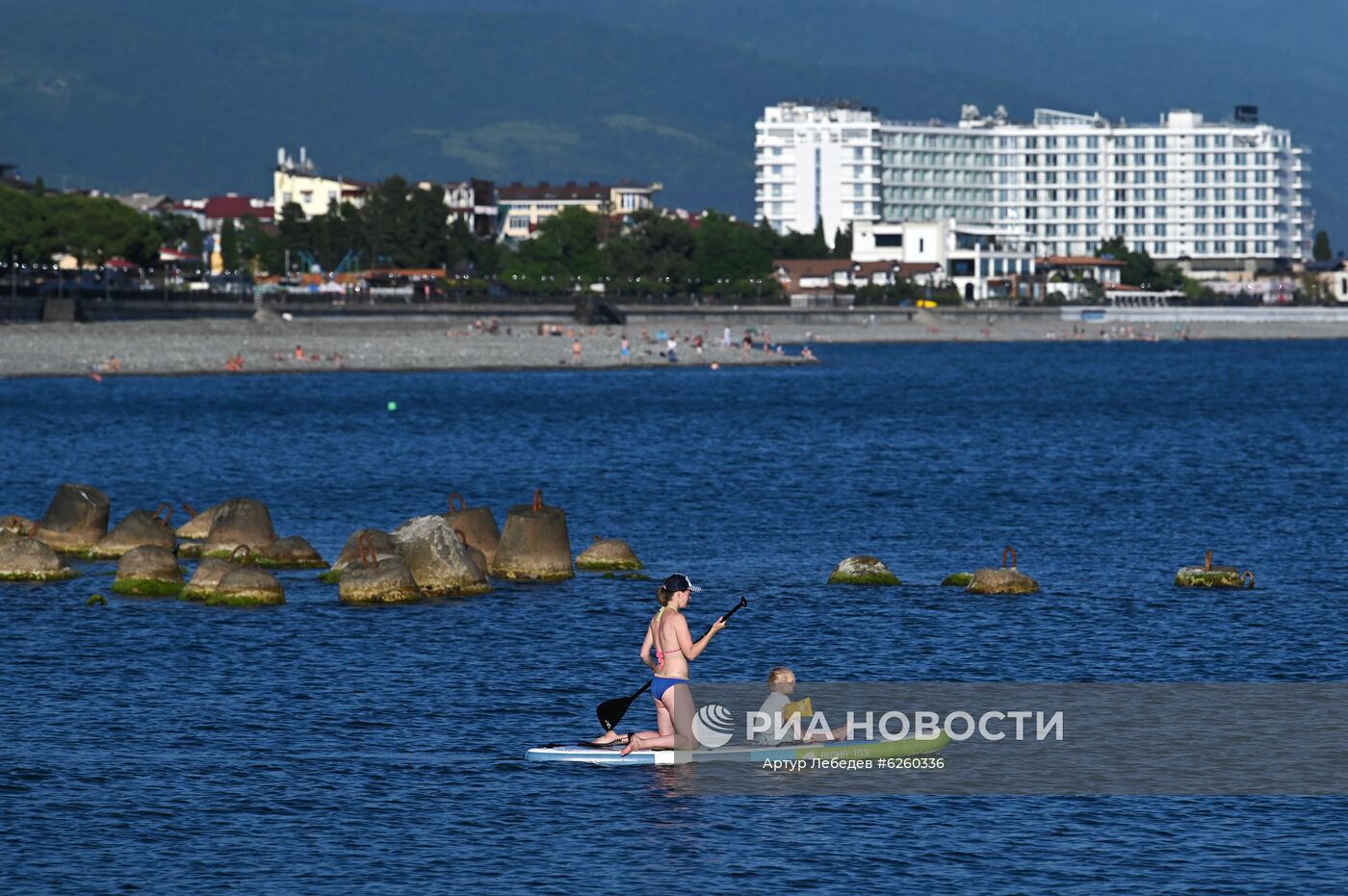 Пляжный отдых в Сочи