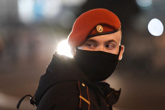 Репетиция военной техники к параду Победы во Владивостоке