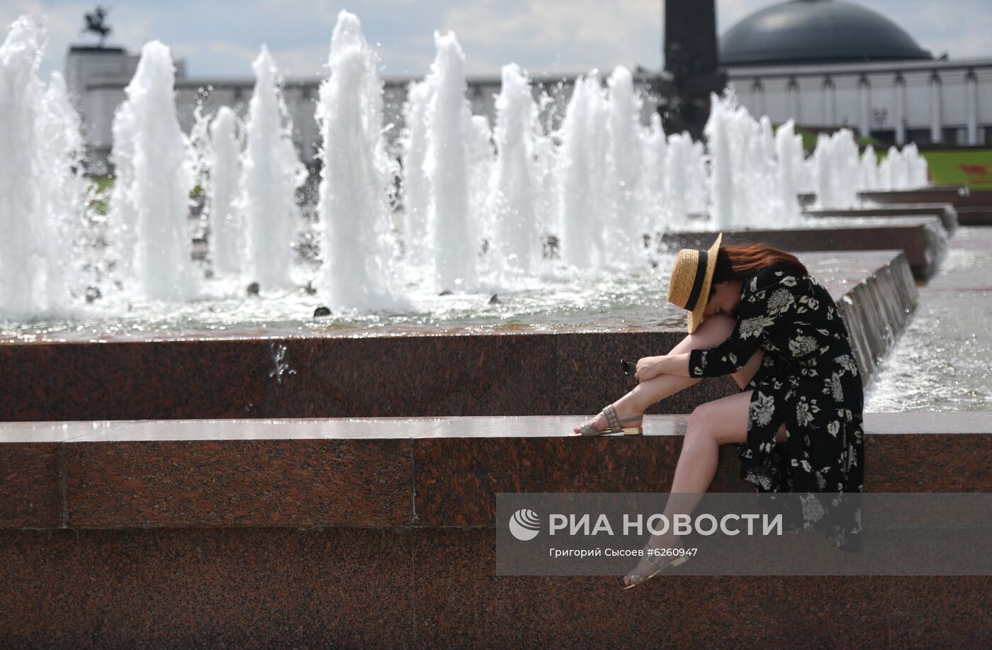 Открытие фонтанов в Москве