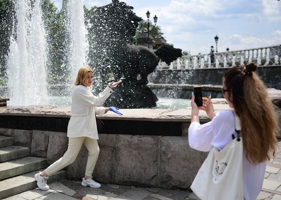 Открытие фонтанов в Москве