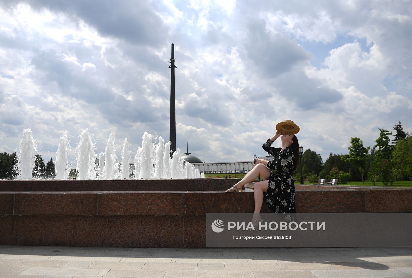 Открытие фонтанов в Москве