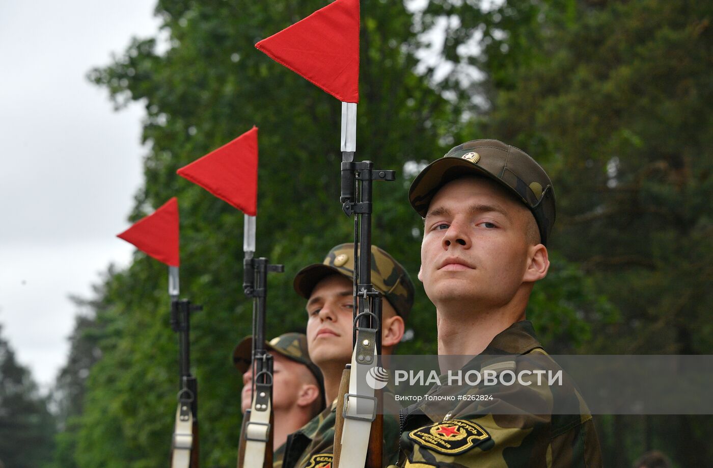 Принятие присяги военнослужащими вооруженных сил Белоруссии