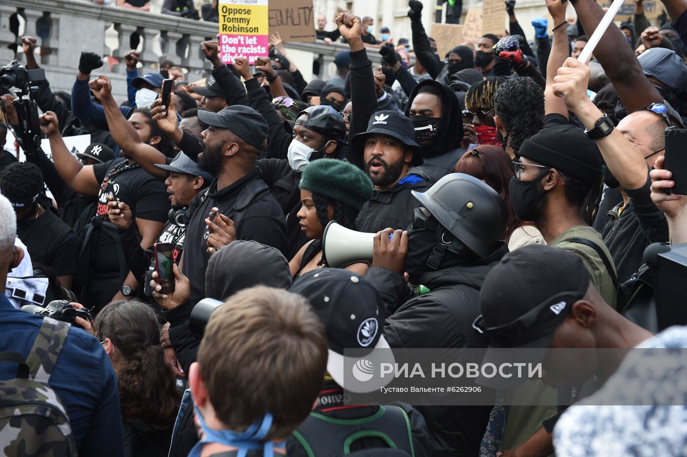 Протесты против полицейского произвола в Великобритании