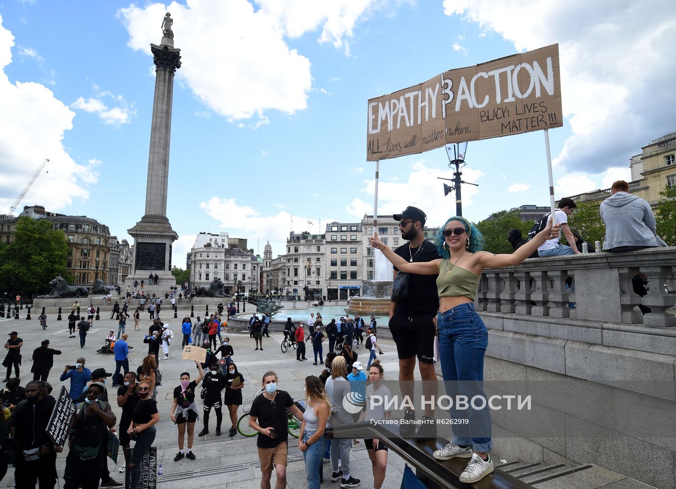 Протесты против полицейского произвола в Великобритании