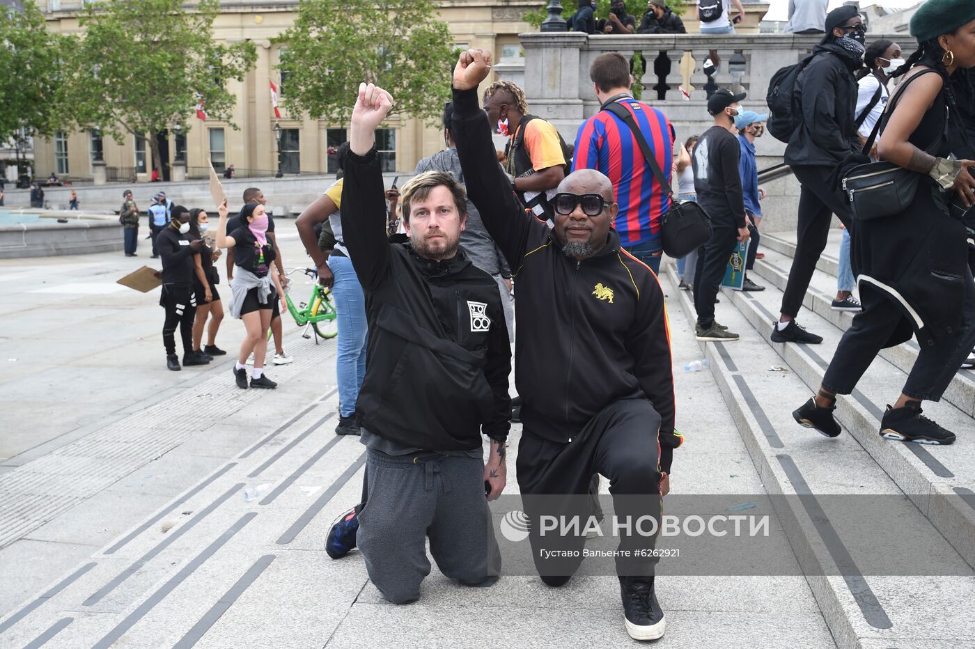 Протесты против полицейского произвола в Великобритании