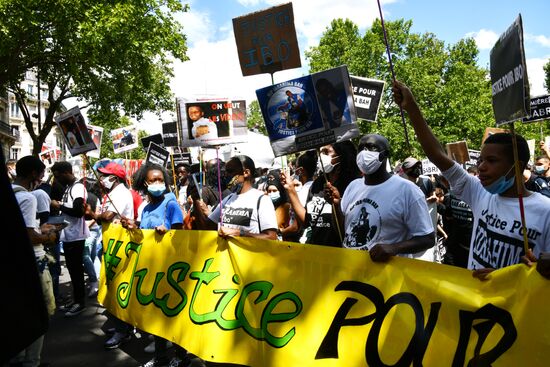 Протесты против действий полиции в отношении темнокожих во Франции