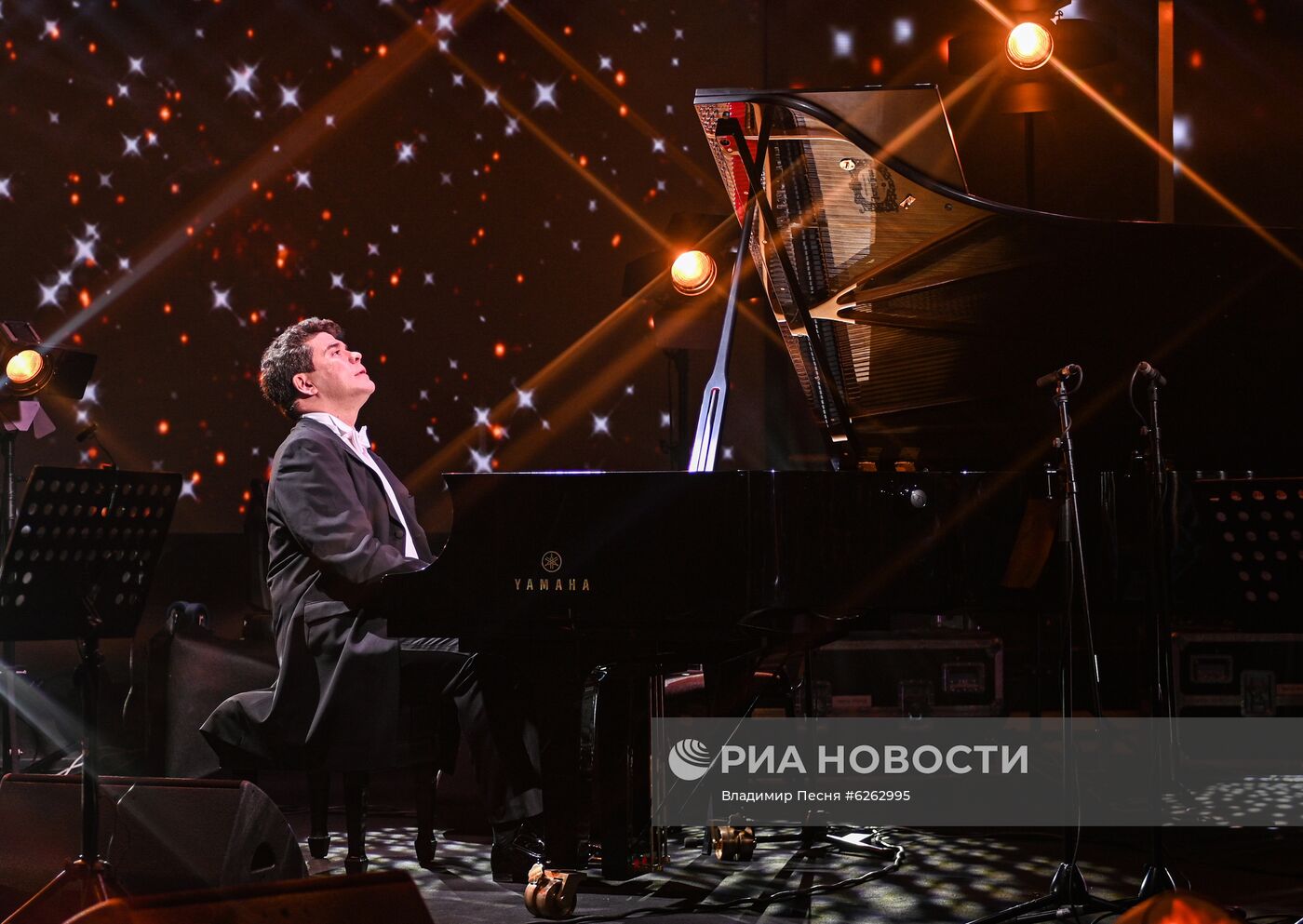 Онлайн-концерт Д. Мацуева