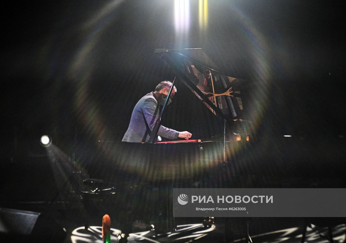 Онлайн-концерт Д. Мацуева
