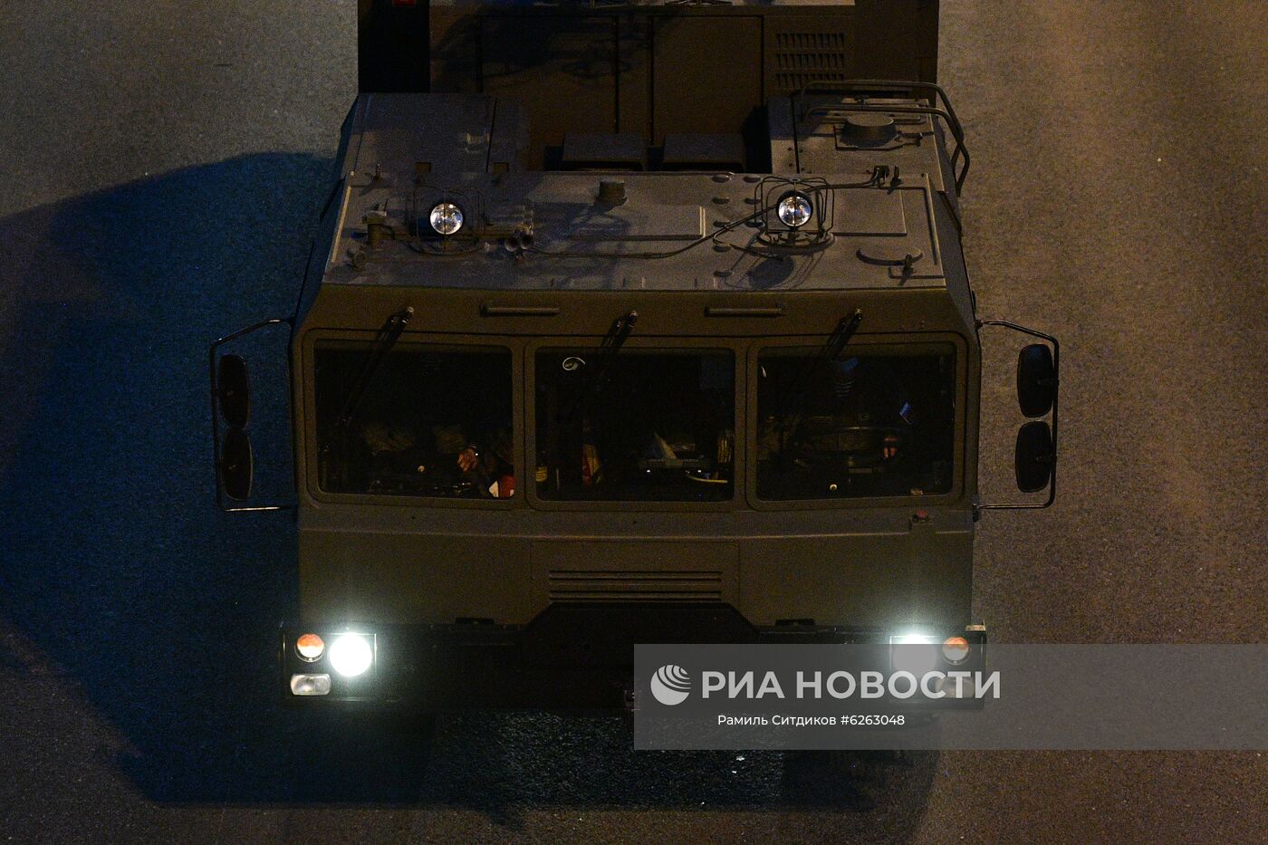 Передислокация военной техники в Москву для участия в параде Победы