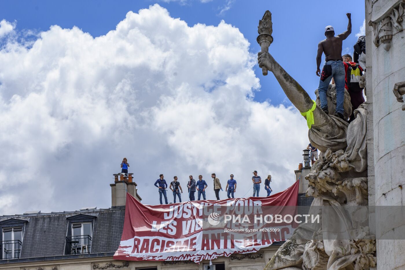 Протесты против действий полиции в отношении темнокожих во Франции