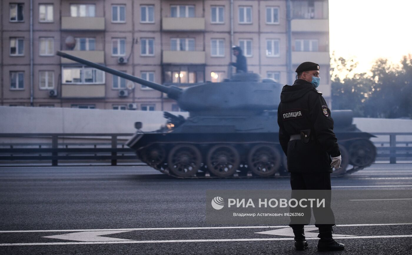 Передислокация военной техники в Москву для участия в параде Победы