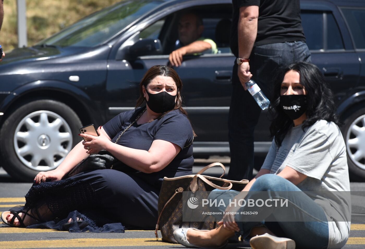 Акция в поддержку депутата и предпринимателя Г. Царукяна в Ереване