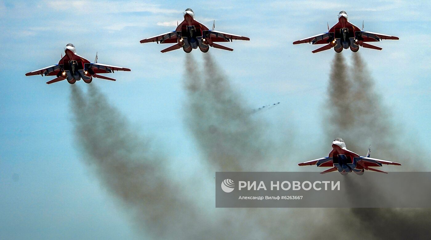 Репетиция воздушной части парада Победы