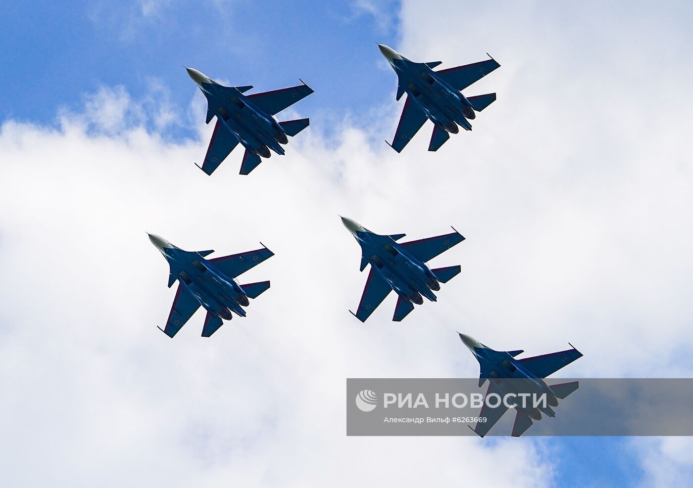 Репетиция воздушной части парада Победы