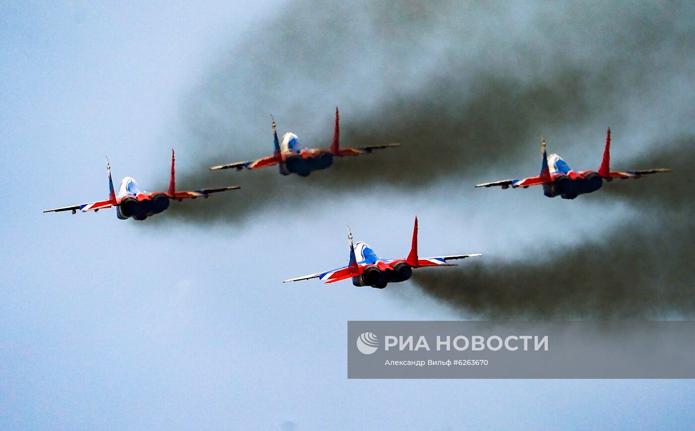 Репетиция воздушной части парада Победы