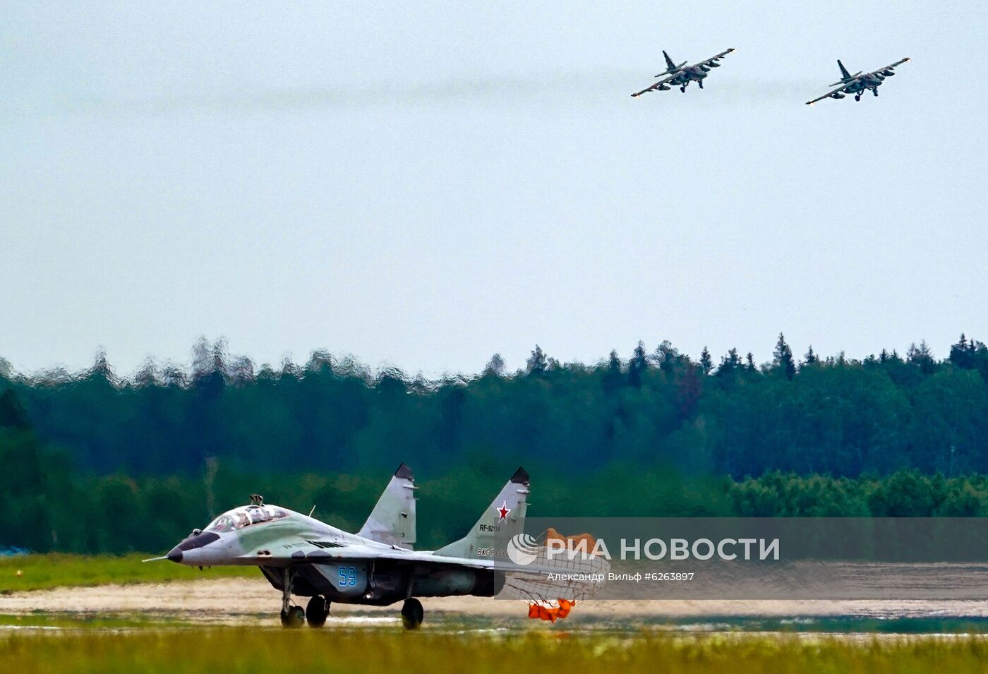 Репетиция воздушной части парада Победы