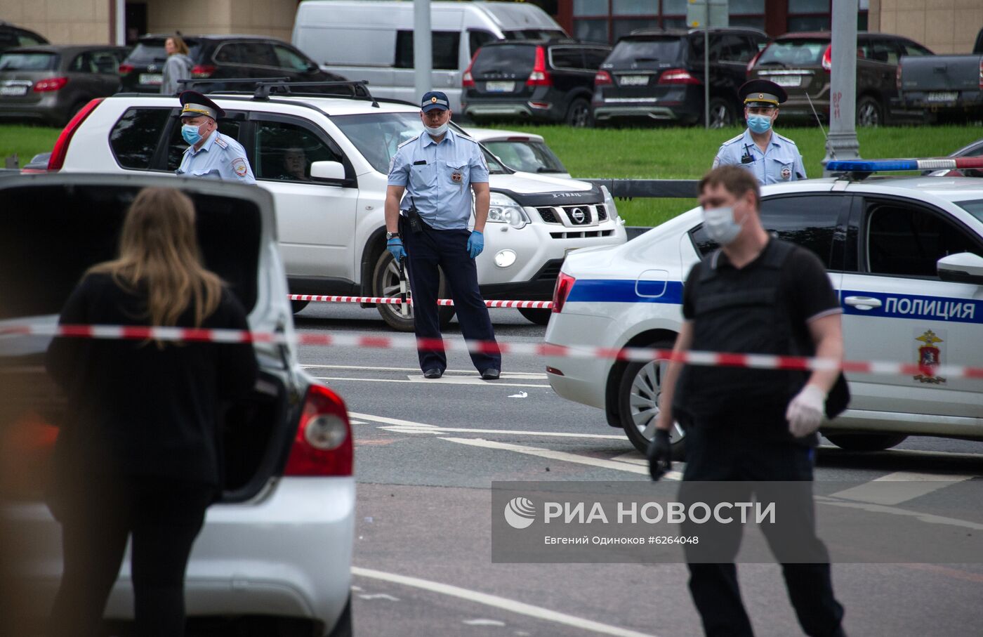 Двух полицейских ранили в ходе стрельбы на юго-западе Москвы