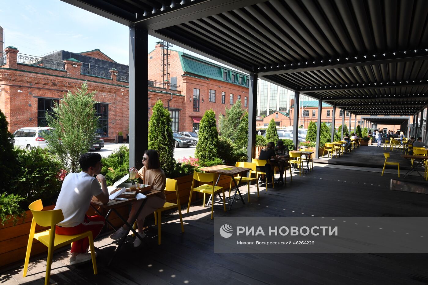 Открытие летних веранд в Москве