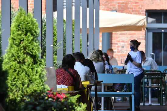 Открытие летних веранд в Москве