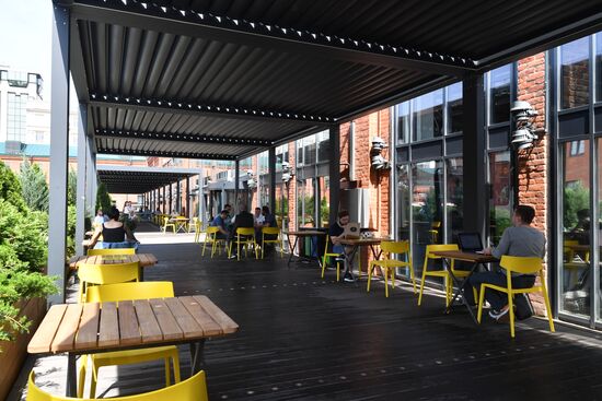 Открытие летних веранд в Москве