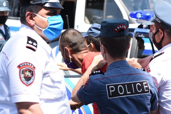 Рассмотрение дела лидера оппозиции Армении Г. Царукяна