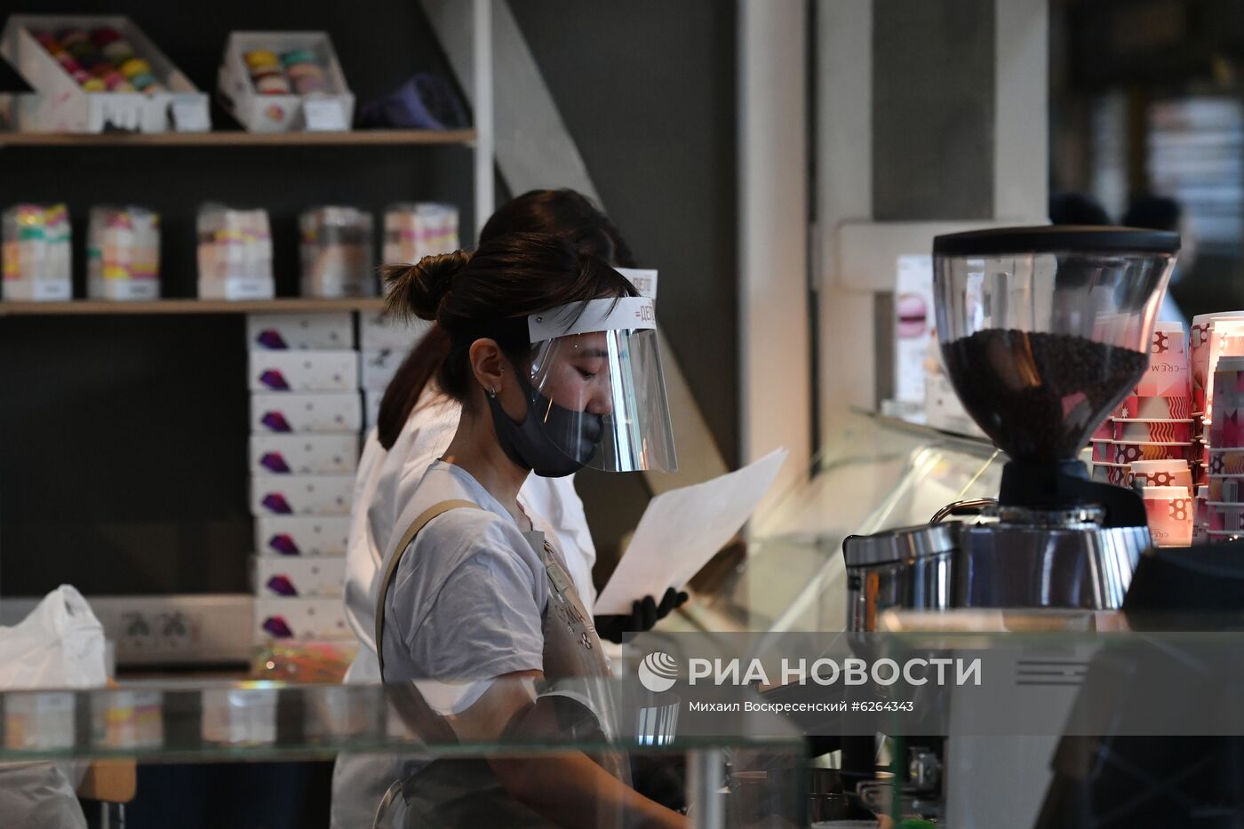 Открытие летних веранд в Москве