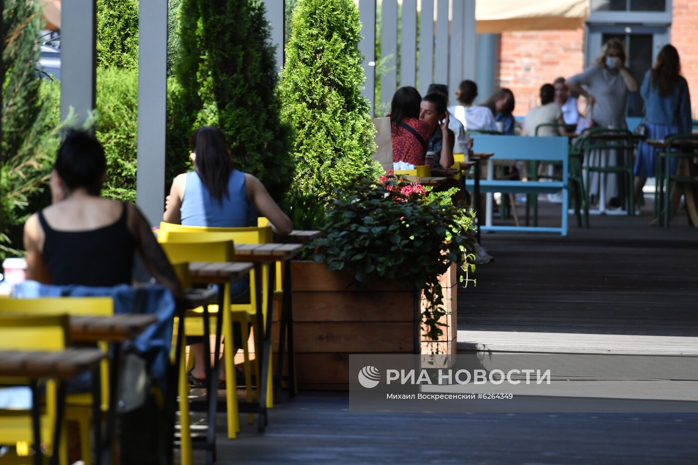 Открытие летних веранд в Москве