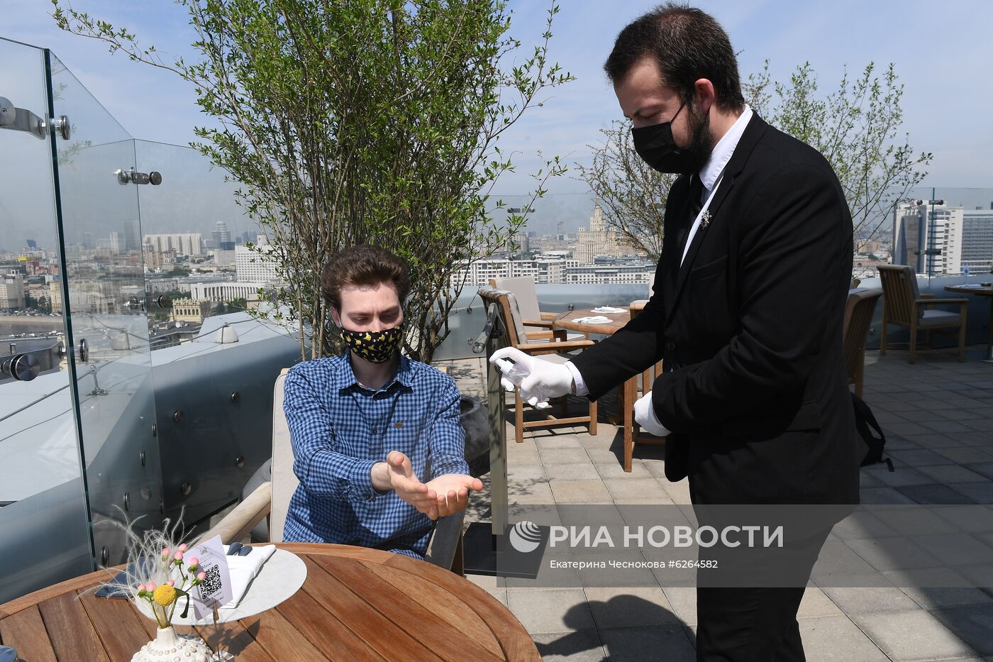 Открытие летних веранд в Москве