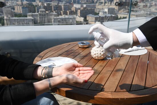 Открытие летних веранд в Москве