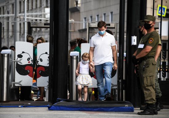 Московский зоопарк возобновил работу