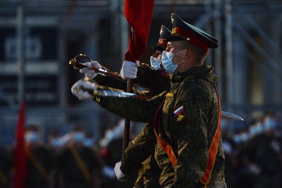 Ночная репетиция парада Победы в Екатеринбурге