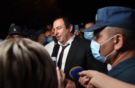 Рассмотрение дела лидера оппозиции Армении Г. Царукяна