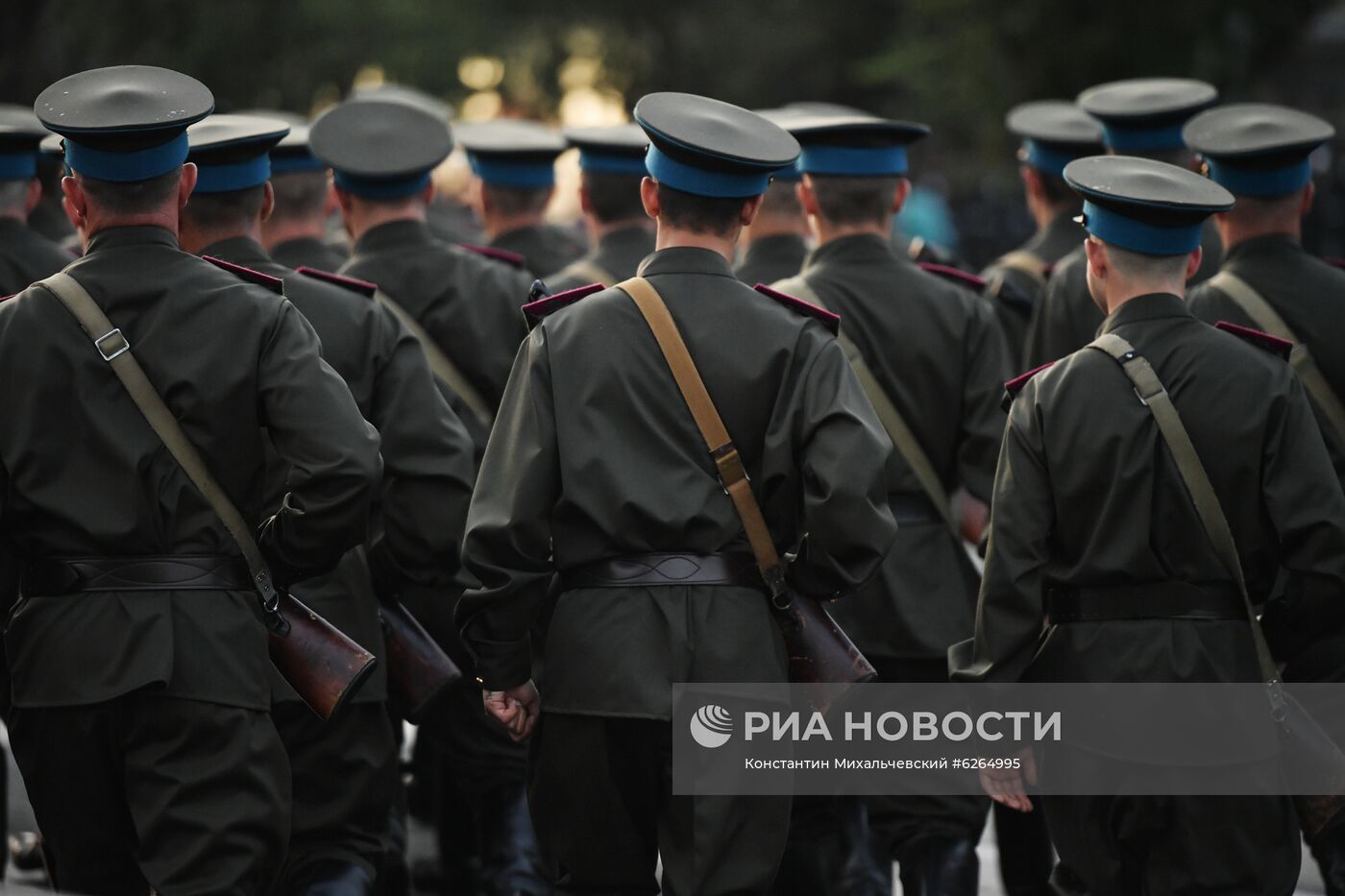 Репетиция парада Победы в Симферополе