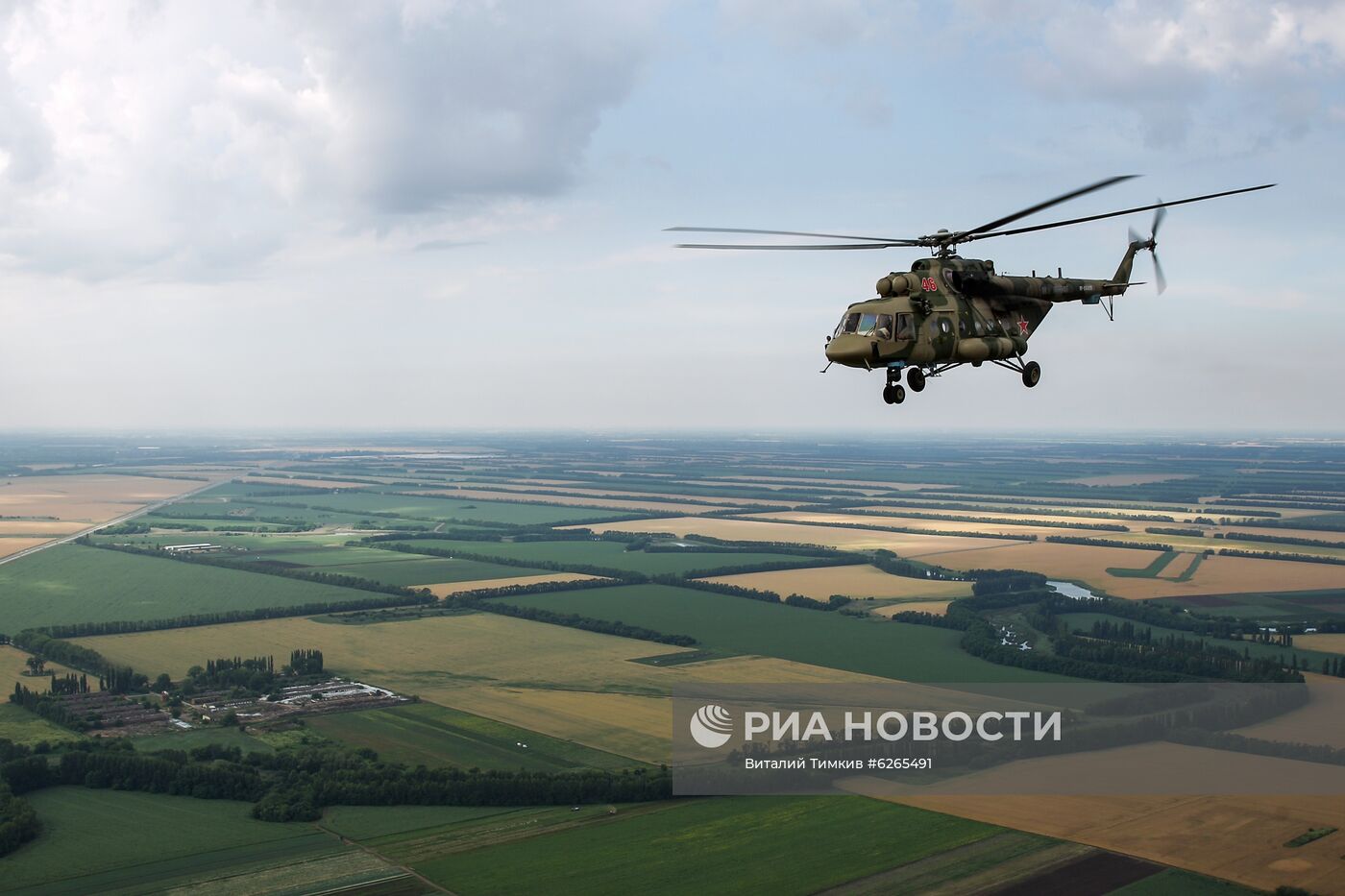 Репетиция парада Победы в городах России