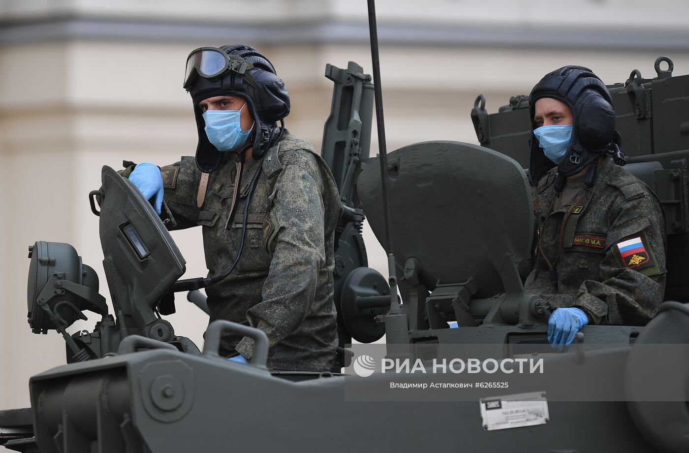 Ночная репетиция парада Победы в Москве