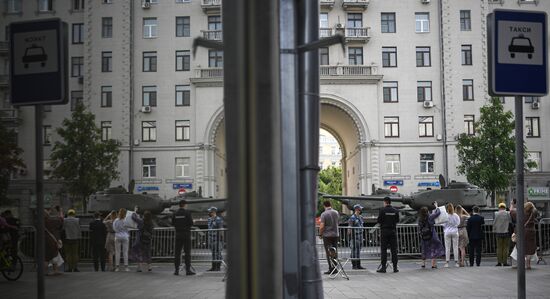 Ночная репетиция парада Победы в Москве 