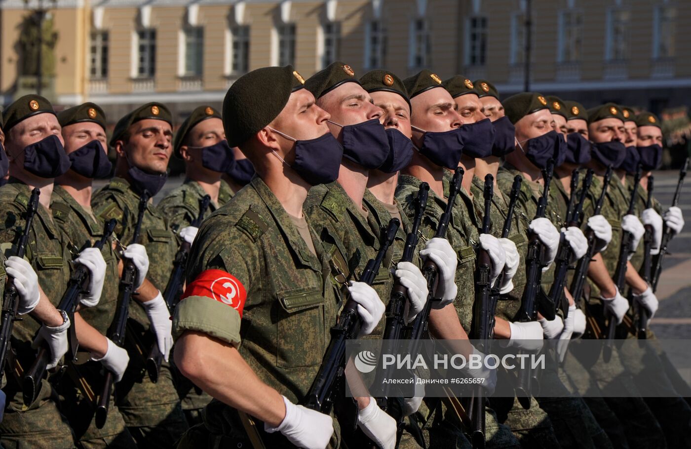 Репетиция парада Победы в городах России