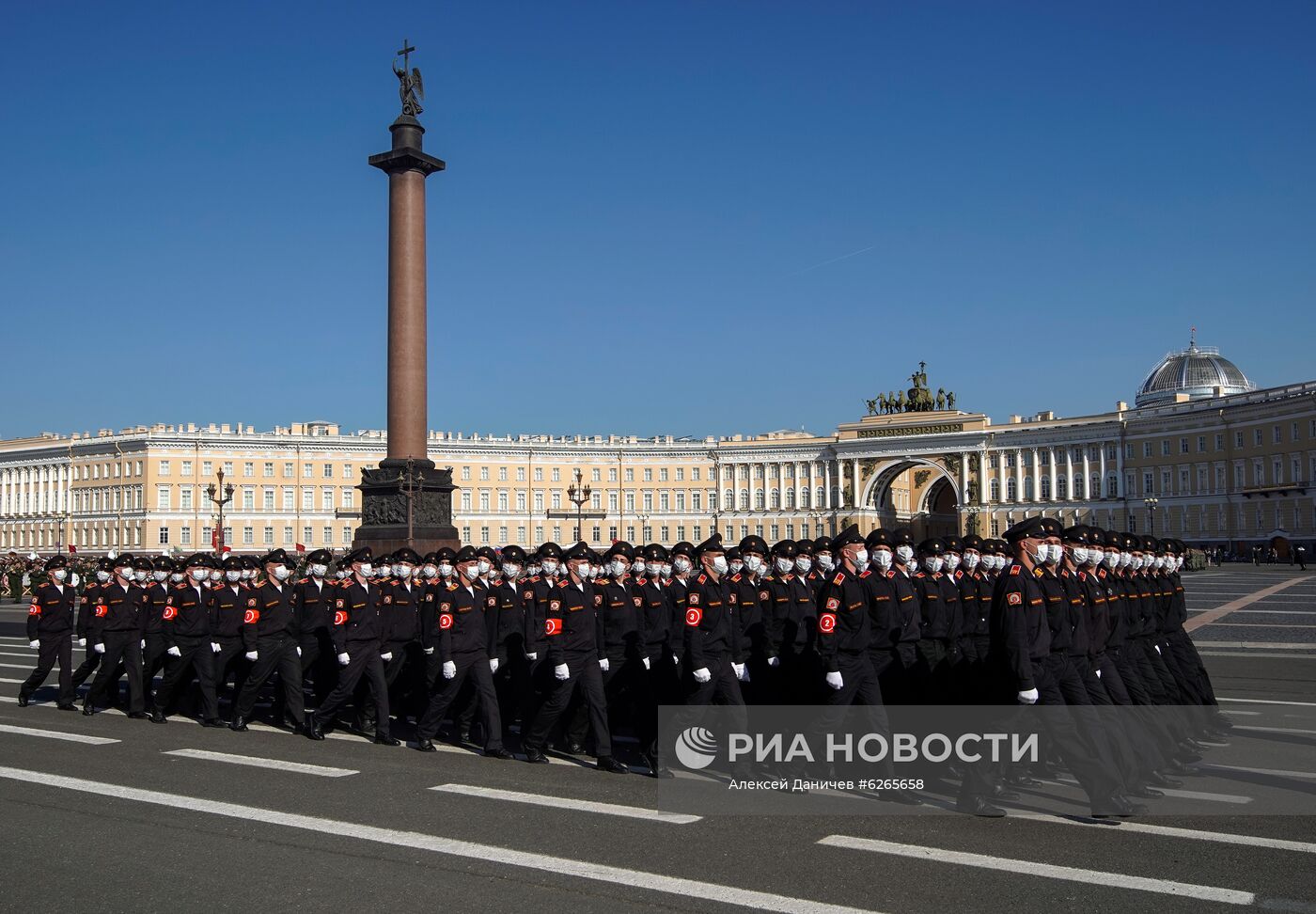 Репетиция парада Победы в городах России