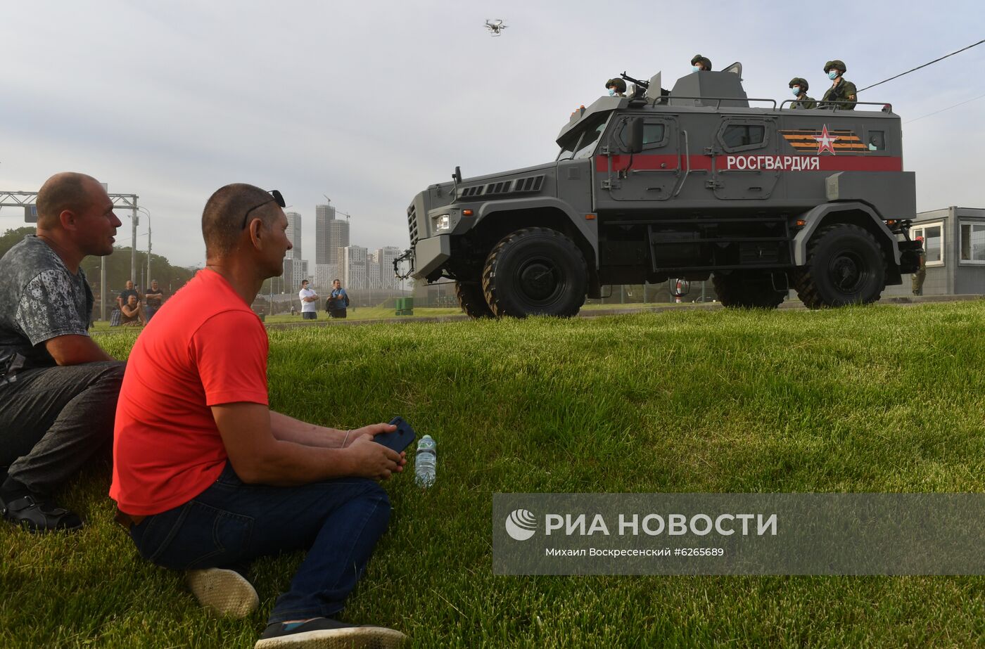 Ночная репетиция парада Победы в Москве