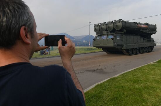 Ночная репетиция парада Победы в Москве