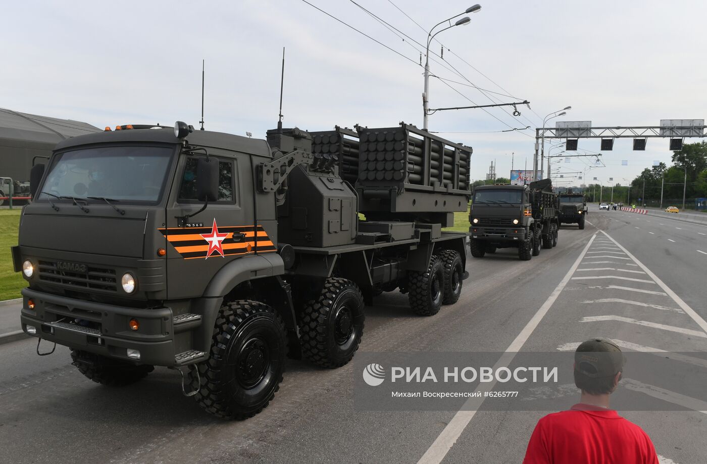 Ночная репетиция парада Победы в Москве