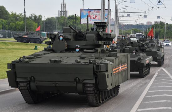 Ночная репетиция парада Победы в Москве