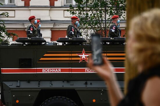 Ночная репетиция парада Победы в Москве