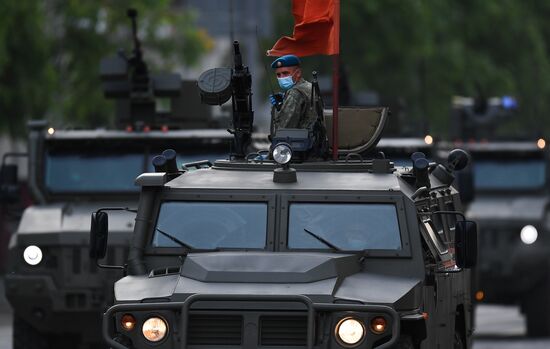 Ночная репетиция парада Победы в Москве 