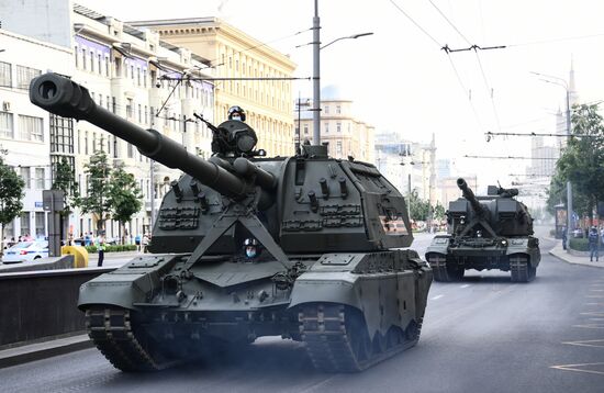 Ночная репетиция парада Победы в Москве