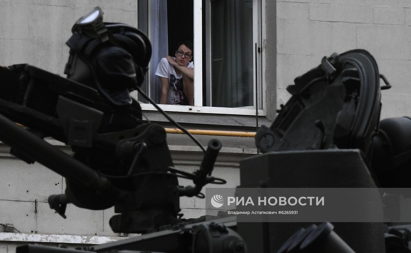 Ночная репетиция парада Победы в Москве