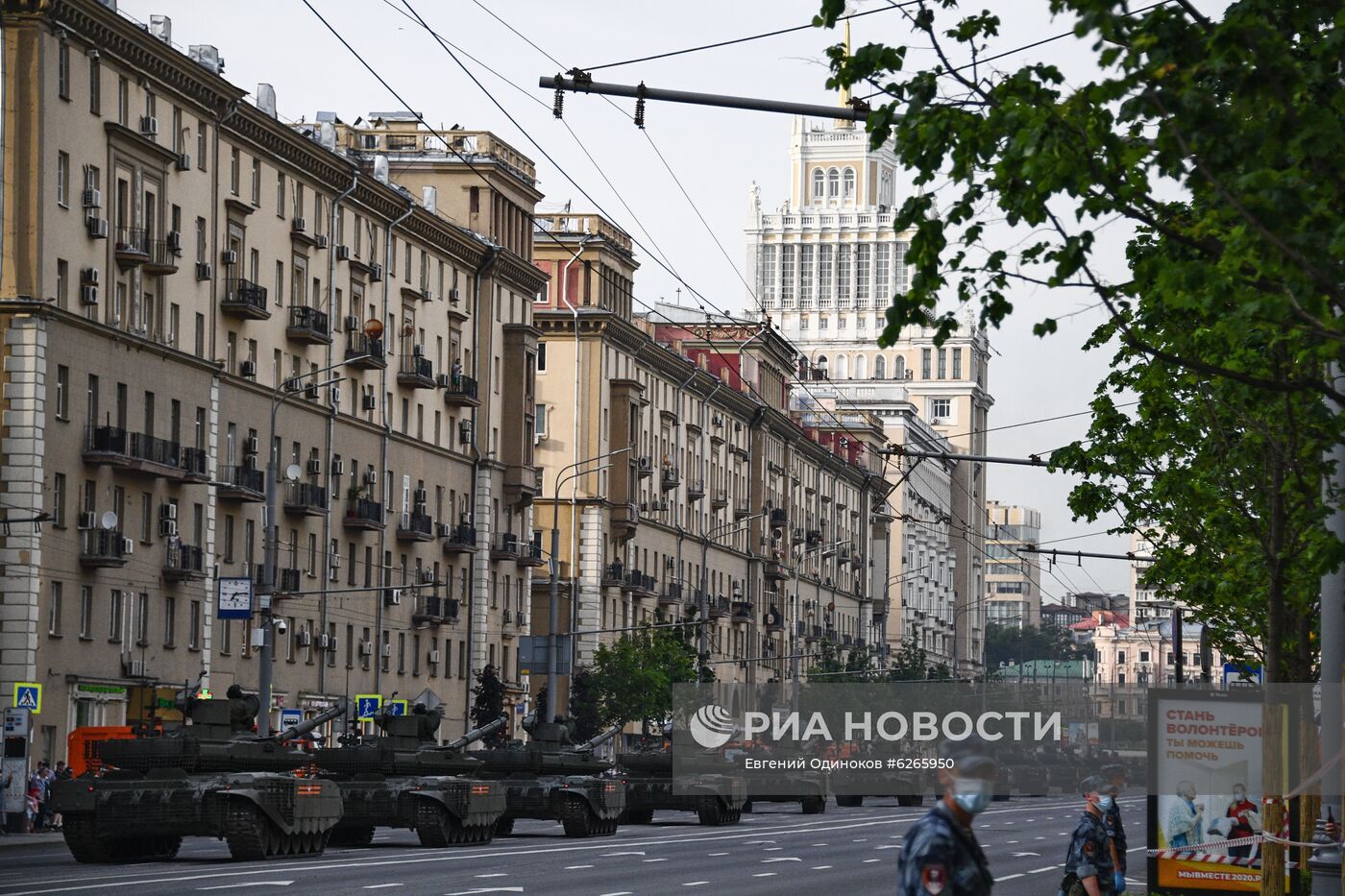 Ночная репетиция парада Победы в Москве